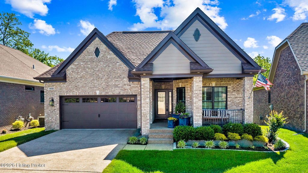 Photo of 1410 Coolhouse Way, Louisville, KY 40223 (MLS # 1717101)