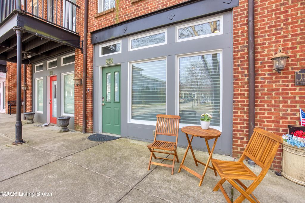 Photo of 9440 Norton Commons Blvd, Prospect, KY 40059 (MLS # 1718364)