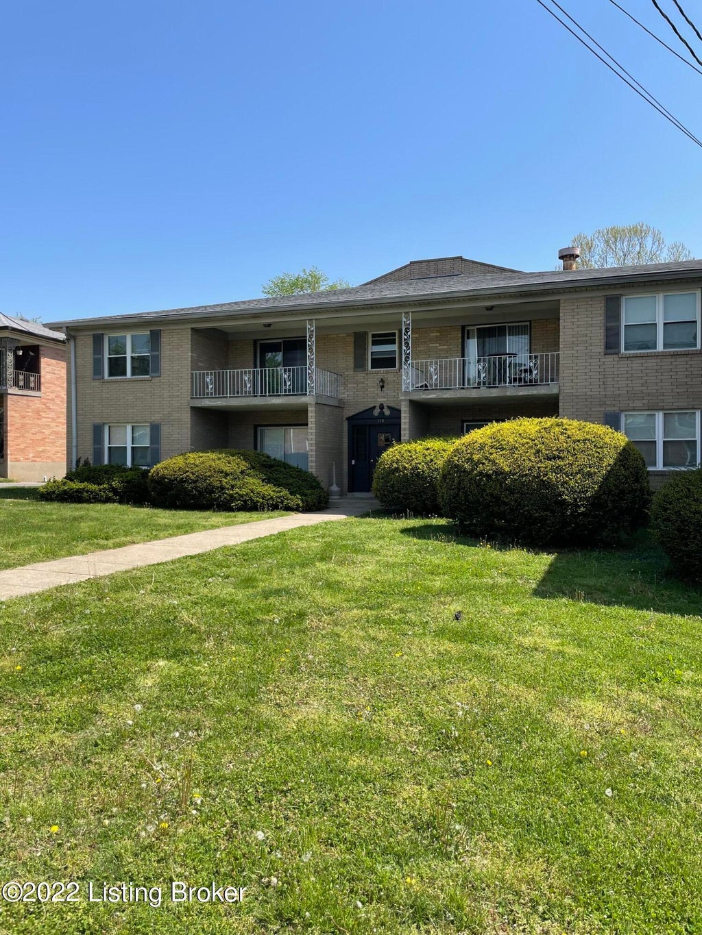 Photo of 319 Idlewylde Dr #14, Louisville, KY 40206 (MLS # 1721332)