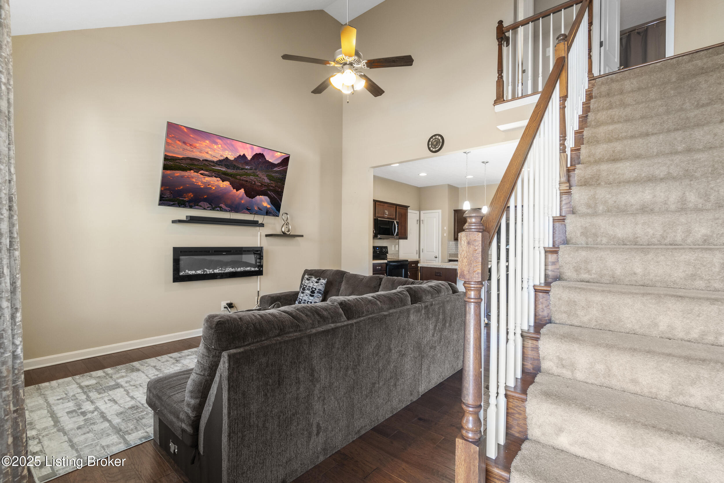 153 Boulders Ct, Shepherdsville, Kentucky image 4