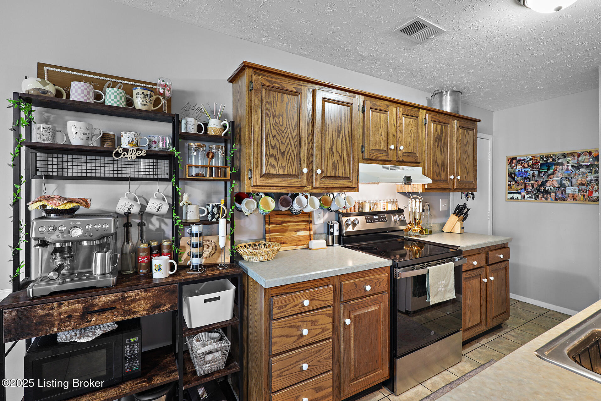 3104 Valleyside Ct, Louisville, Pennsylvania image 9