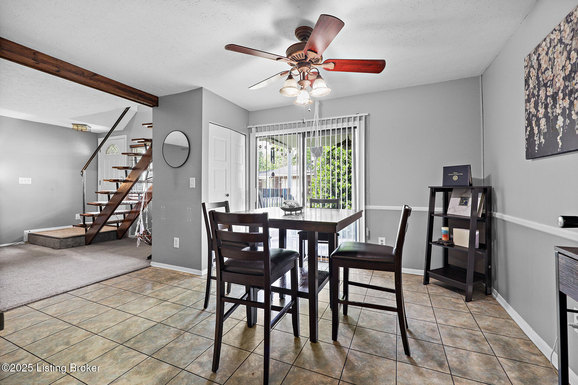 3104 Valleyside Ct, Louisville, Pennsylvania image 7