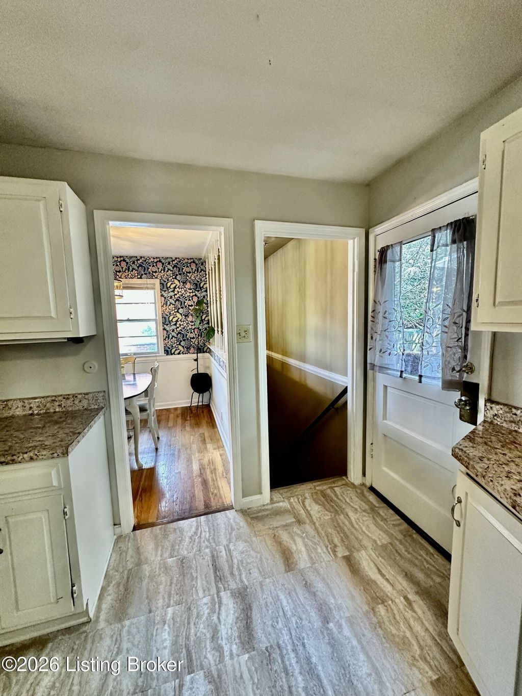 Photo of 1815 Roosevelt Ave, Louisville, KY 40242 (MLS # 1718975)