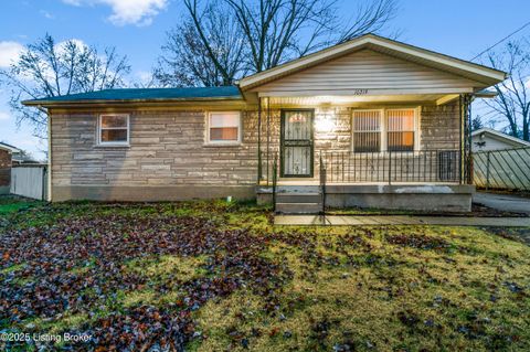 Photo of 10219 Beau Brummell Dr, Fairdale, KY 40118 (MLS # 1703962)