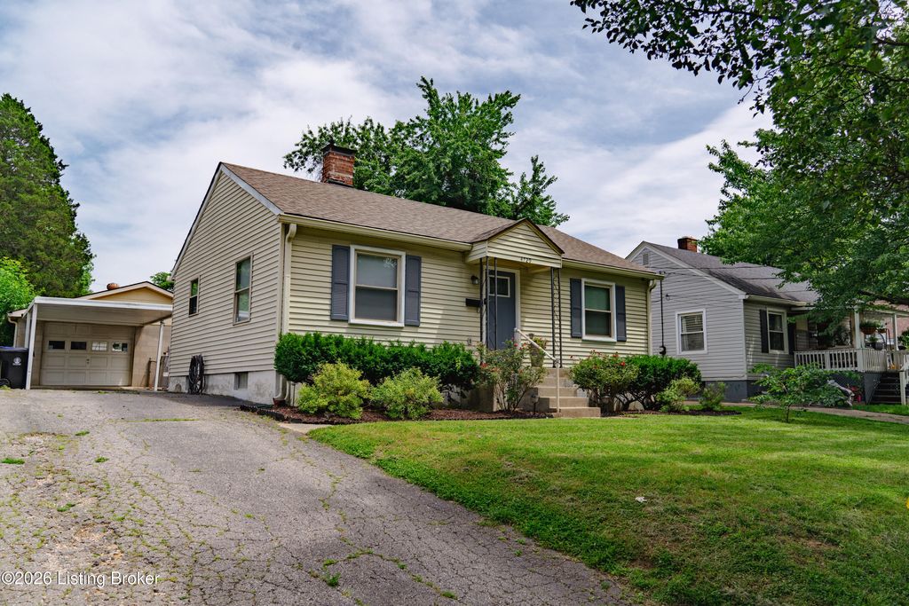 Photo of 4729 Cliff Ave, Louisville, KY 40215 (MLS # 1719055)