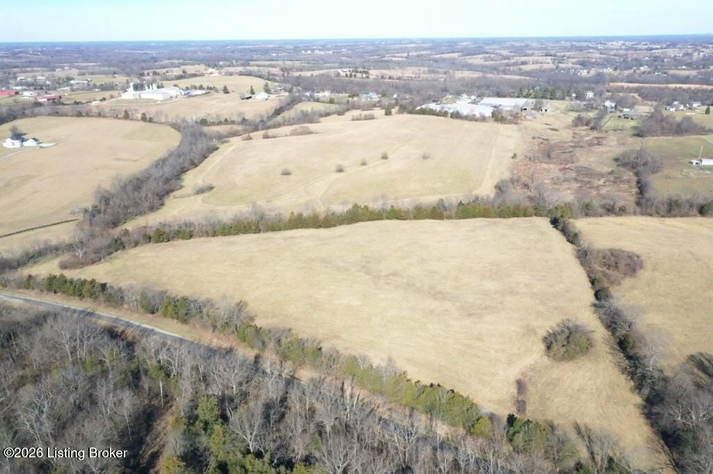 Photo of 500 Russell Rd, Bloomfield, KY 40008 (MLS # 1707686)