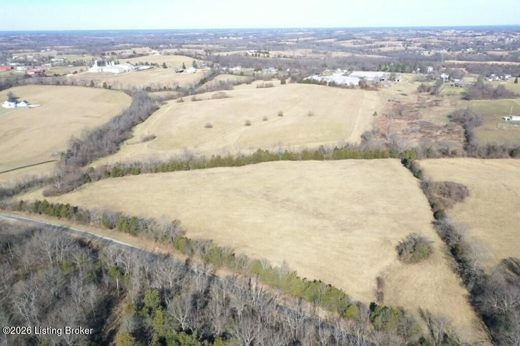 Photo of 500 Russell Rd, Bloomfield, KY 40008 (MLS # 1707686)