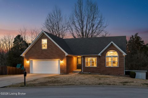 Homes For Sale - 4437 Falling Leaf Dr<br/> Sellersburg, IN 47172