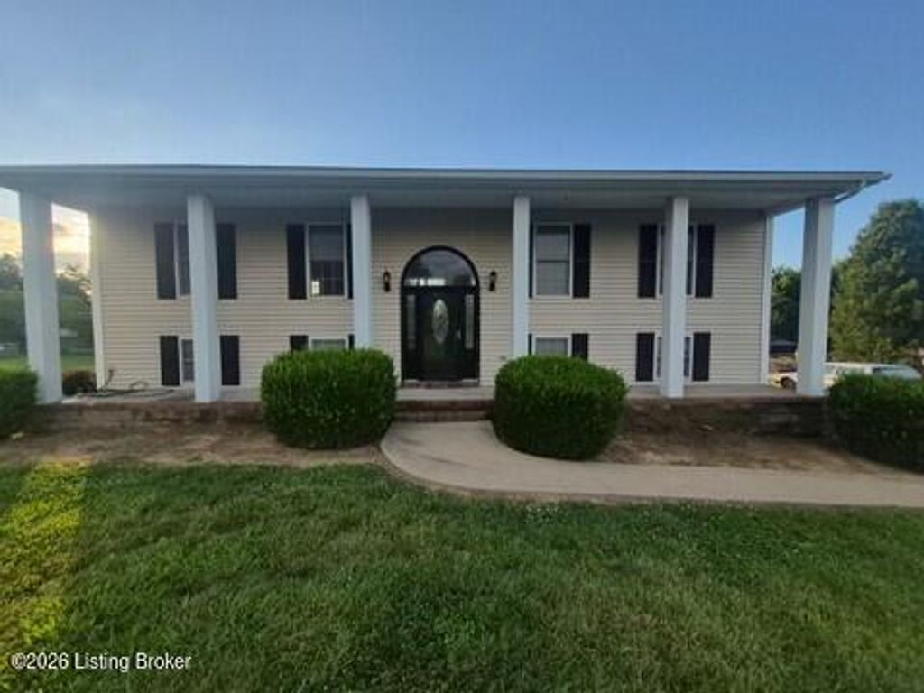 Photo of 1132 Old US 68, Campbellsville, KY 42718 (MLS # 1723916)