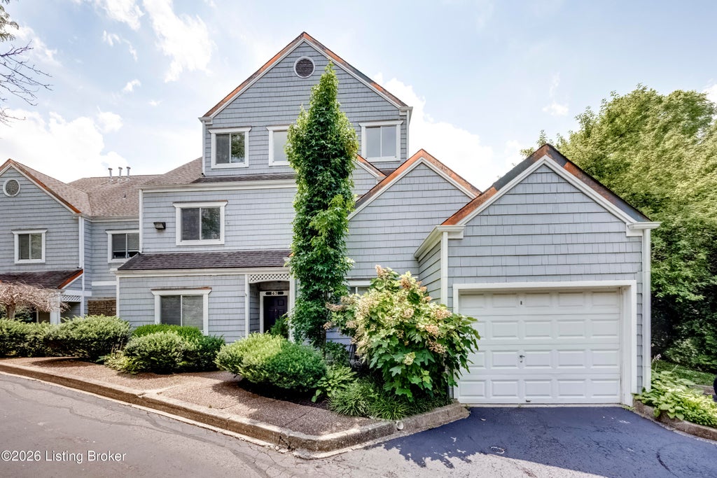 Photo of 750 Zorn Ave #43, Louisville, KY 40206 (MLS # 1723416)