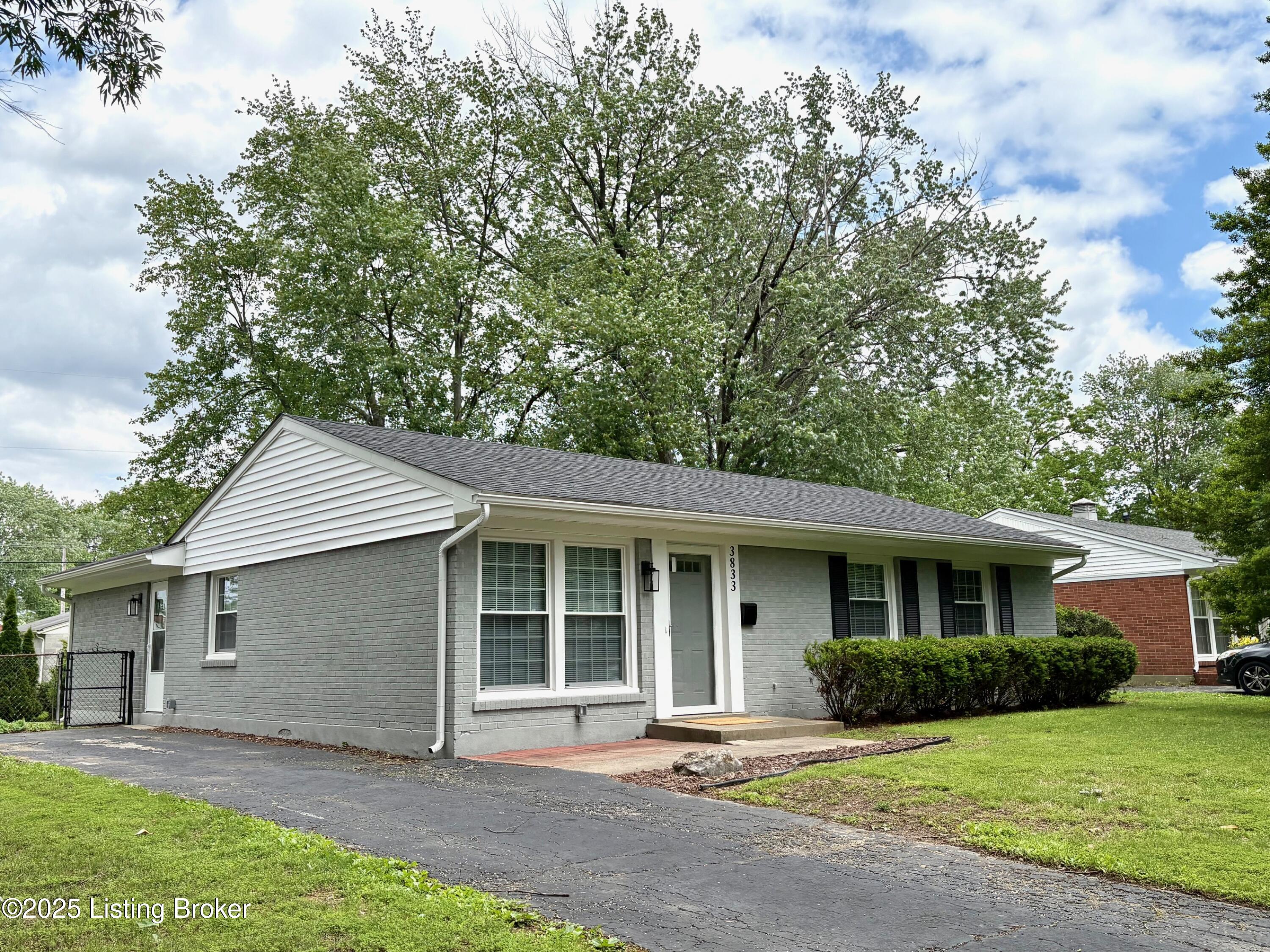 3833 Jupiter Rd, Louisville, Pennsylvania image 2