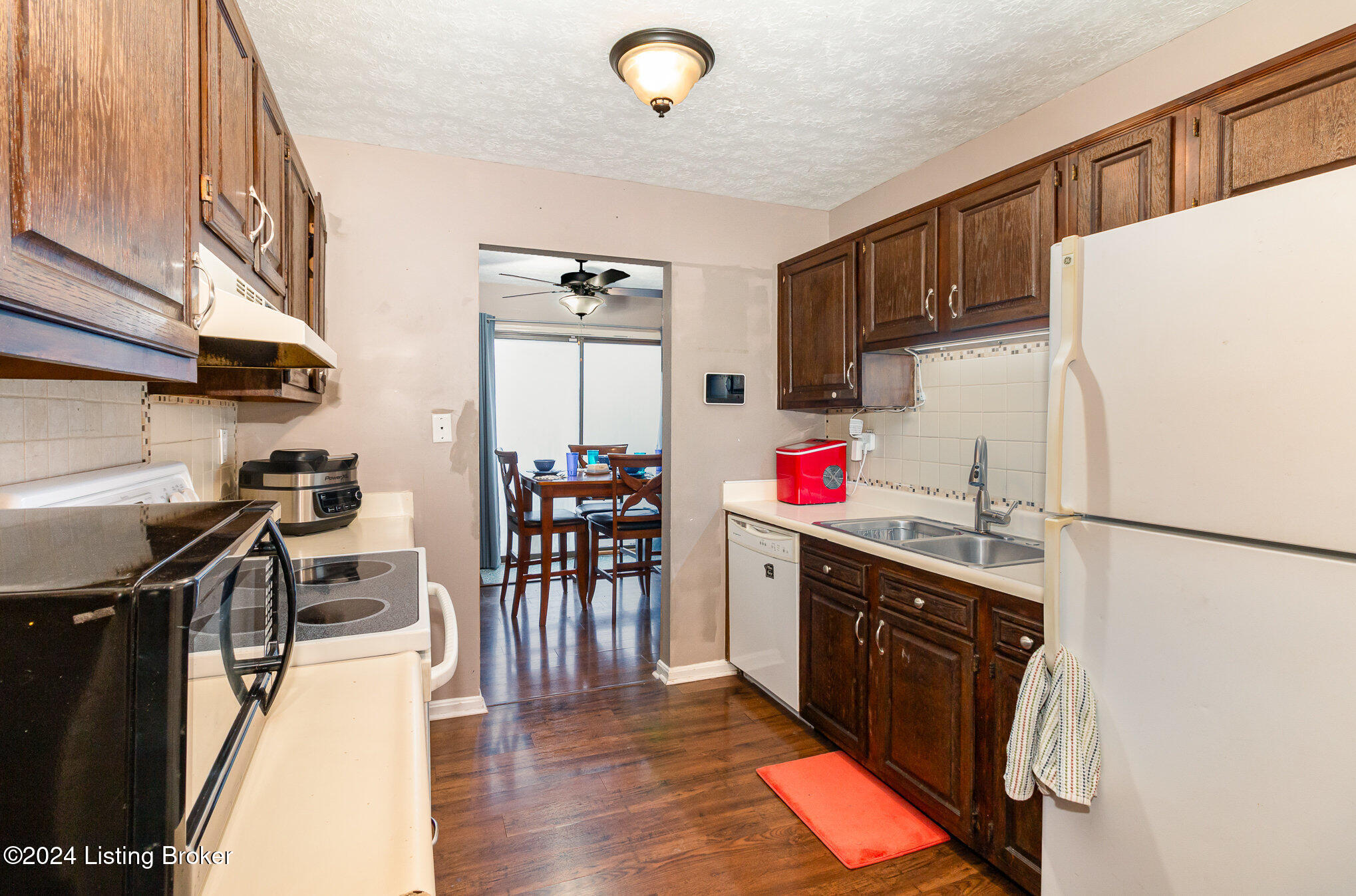 3005 Treeview Ct, Louisville, Kentucky image 10