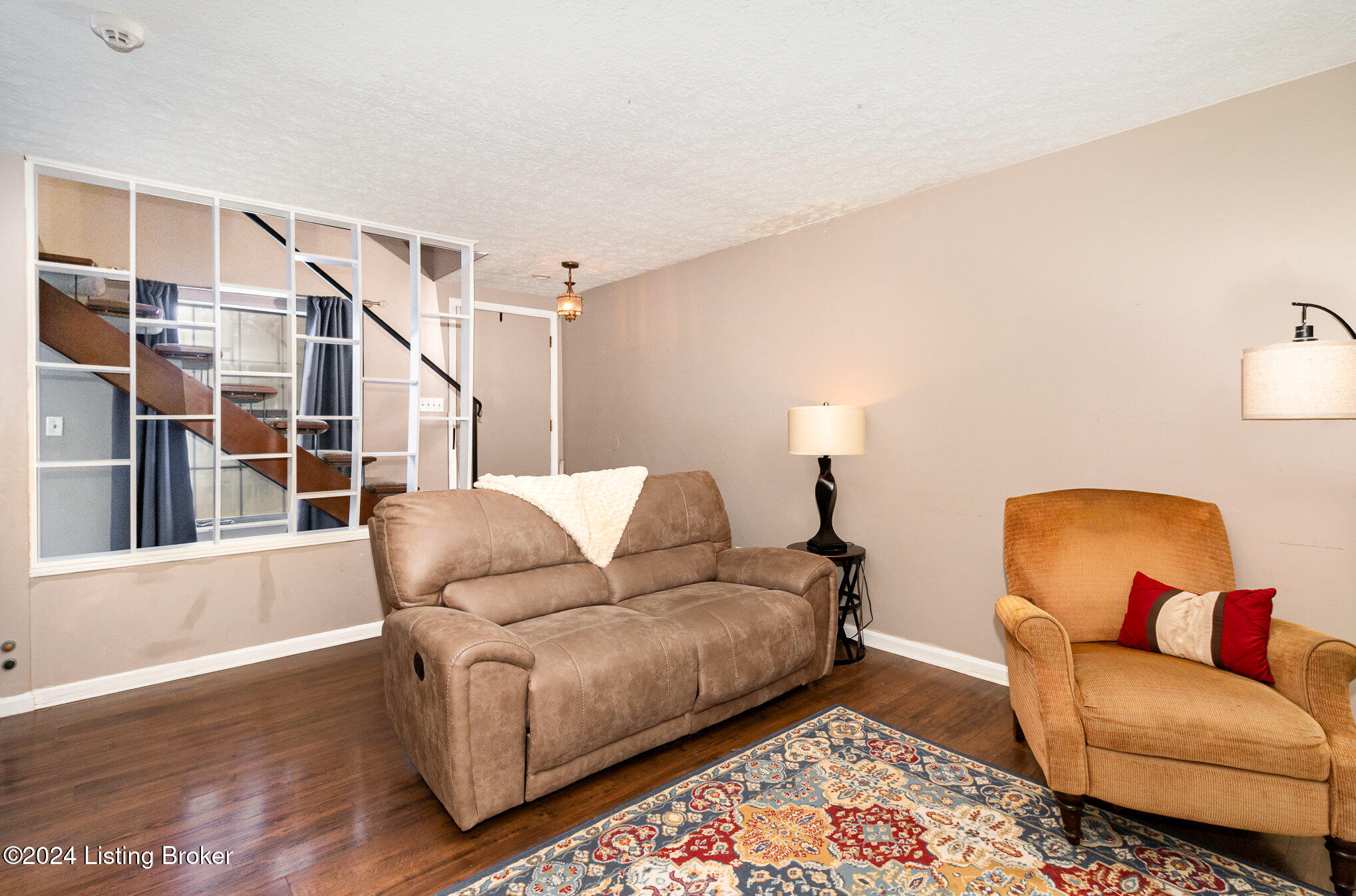 3005 Treeview Ct, Louisville, Kentucky image 3