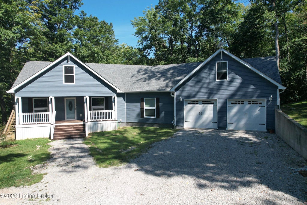 Photo of 200 Bells Mill Ct., Shepherdsville, KY 40165 (MLS # 1728021)