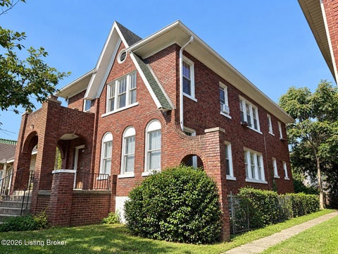 Apartment For Rent - 668 Lindell Ave #2<br/> Jefferson County, Louisville, KY 40211