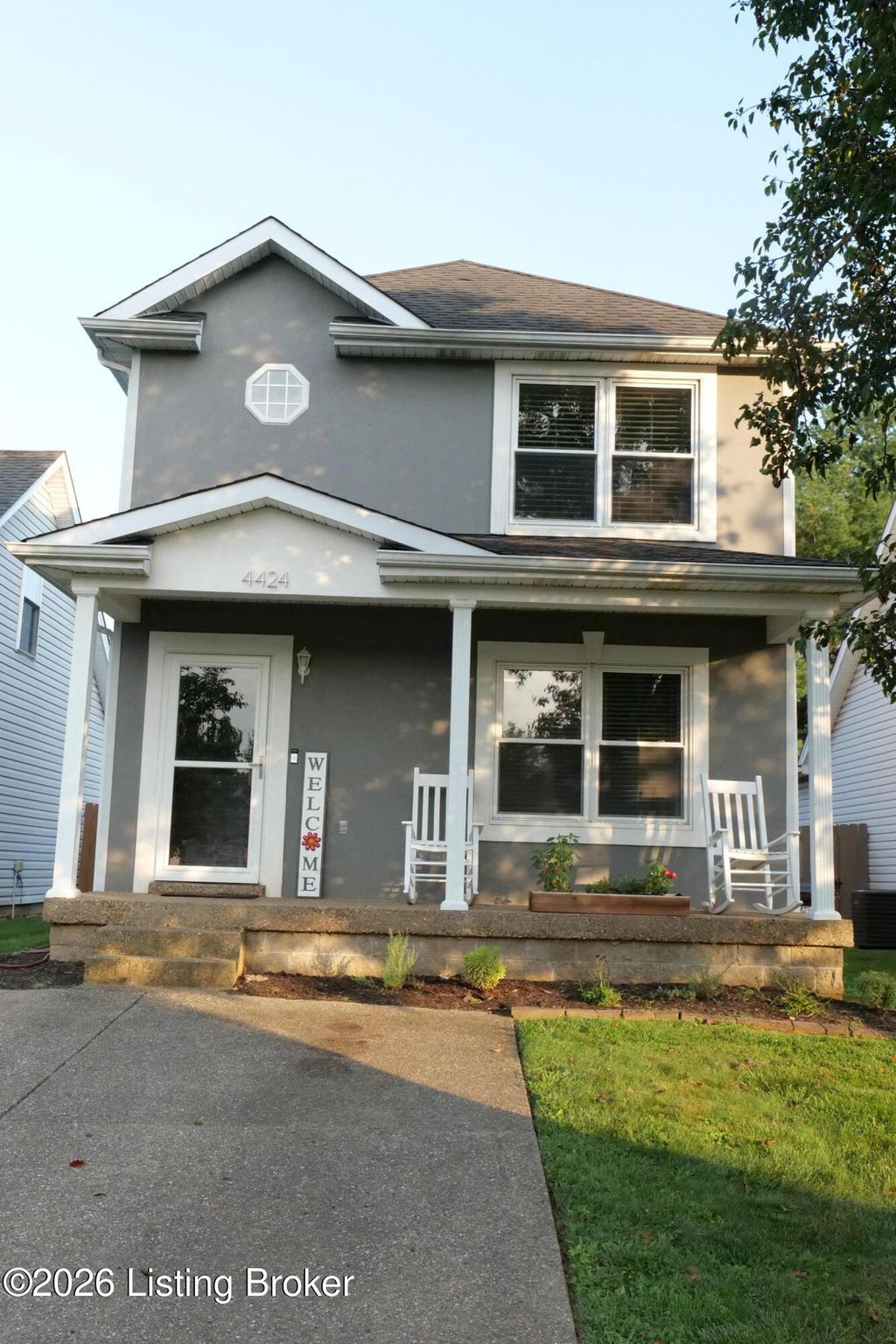 Photo of 4424 Baygarden Ct, Louisville, KY 40245 (MLS # 1709977)