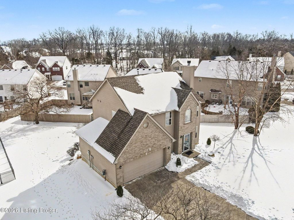 Photo of 16730 Summit Vista Way, Louisville, KY 40245 (MLS # 1709124)