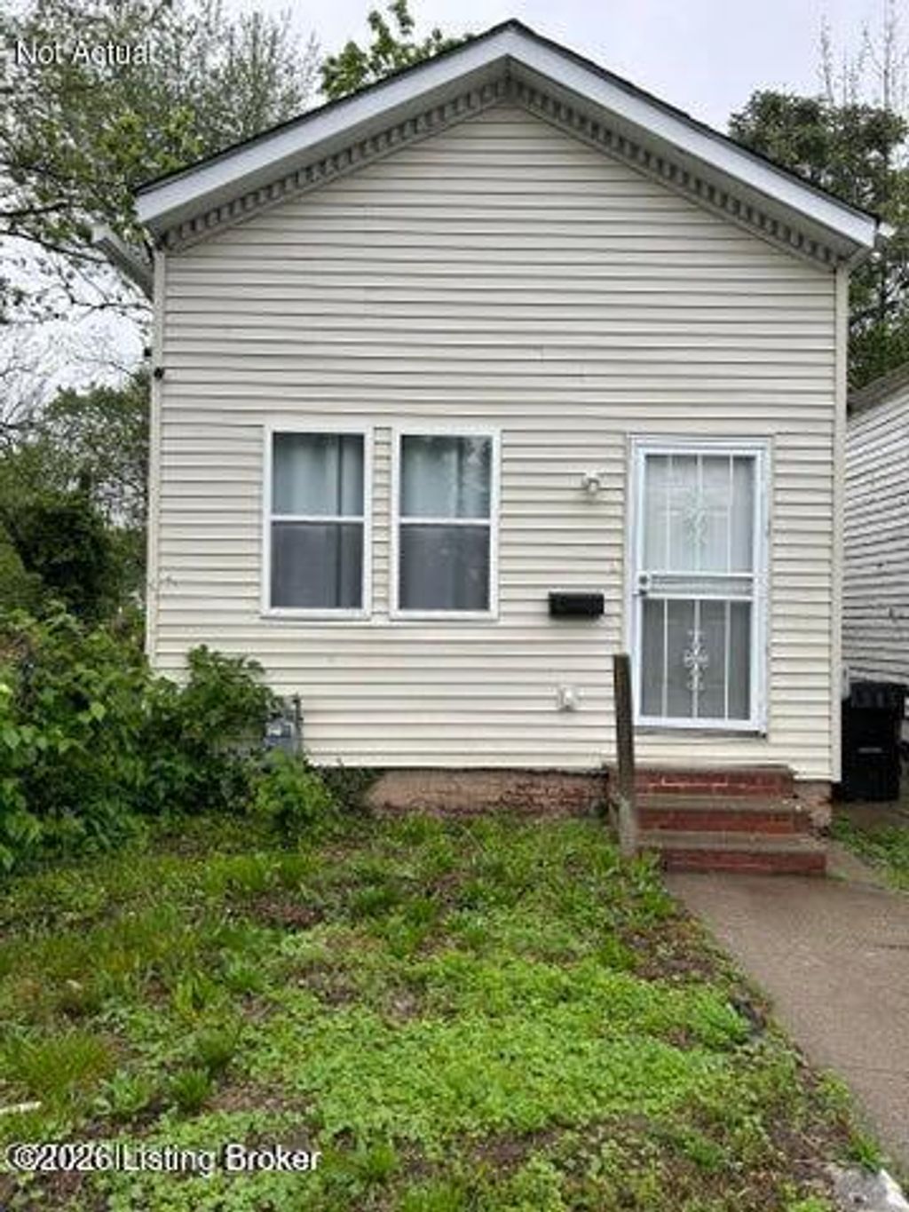 Photo of 2425 Cedar St, Louisville, KY 40212 (MLS # 1705990)