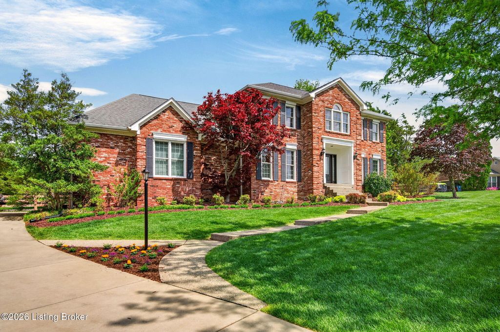 Photo of 5916 Centerwood Dr, Crestwood, KY 40014 (MLS # 1714829)