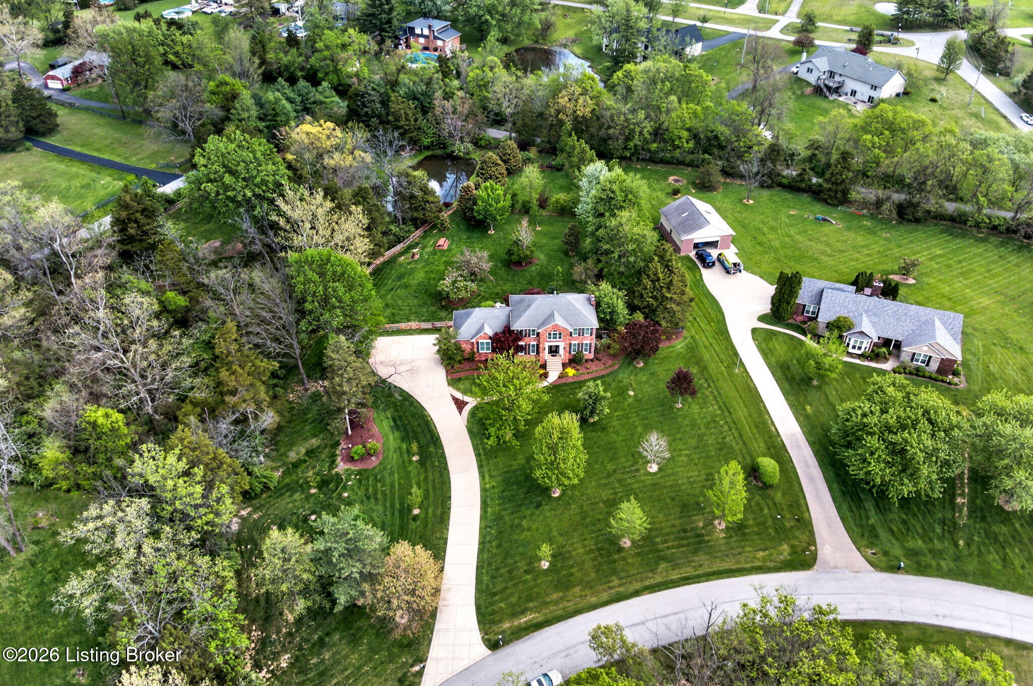 5916 Centerwood Dr