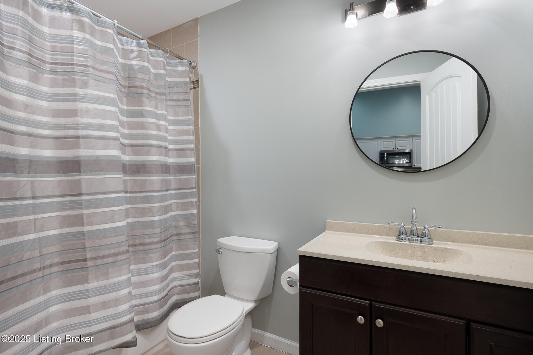 1421 Debarr St, Louisville, Pennsylvania image 24