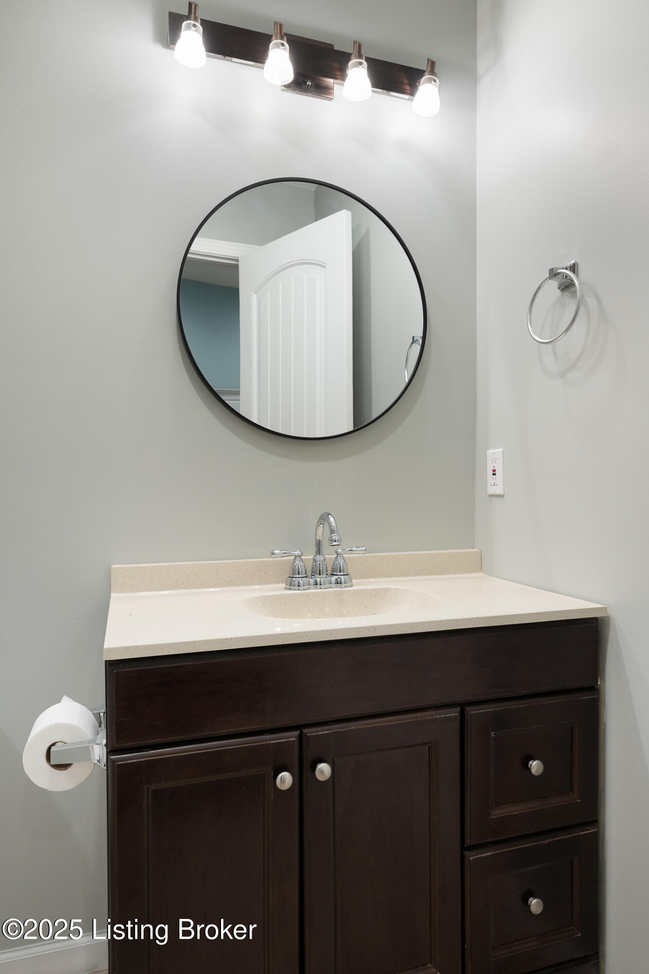 1421 Debarr St, Louisville, Pennsylvania image 25