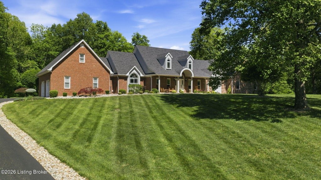 Photo of 410 Chapparell Dr, Elizabethtown, KY 42701 (MLS # 1723181)