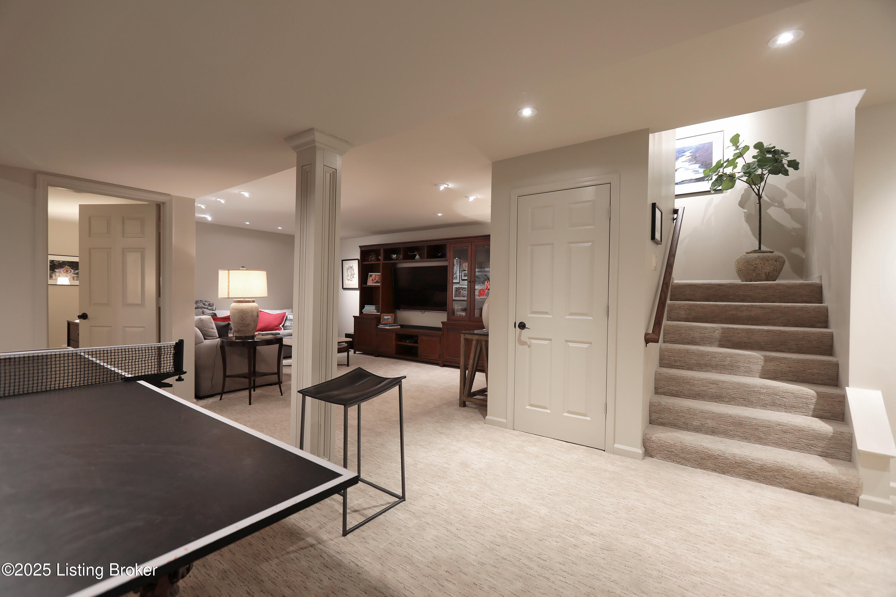 1209 Wellington Pl, Louisville, Kentucky image 23