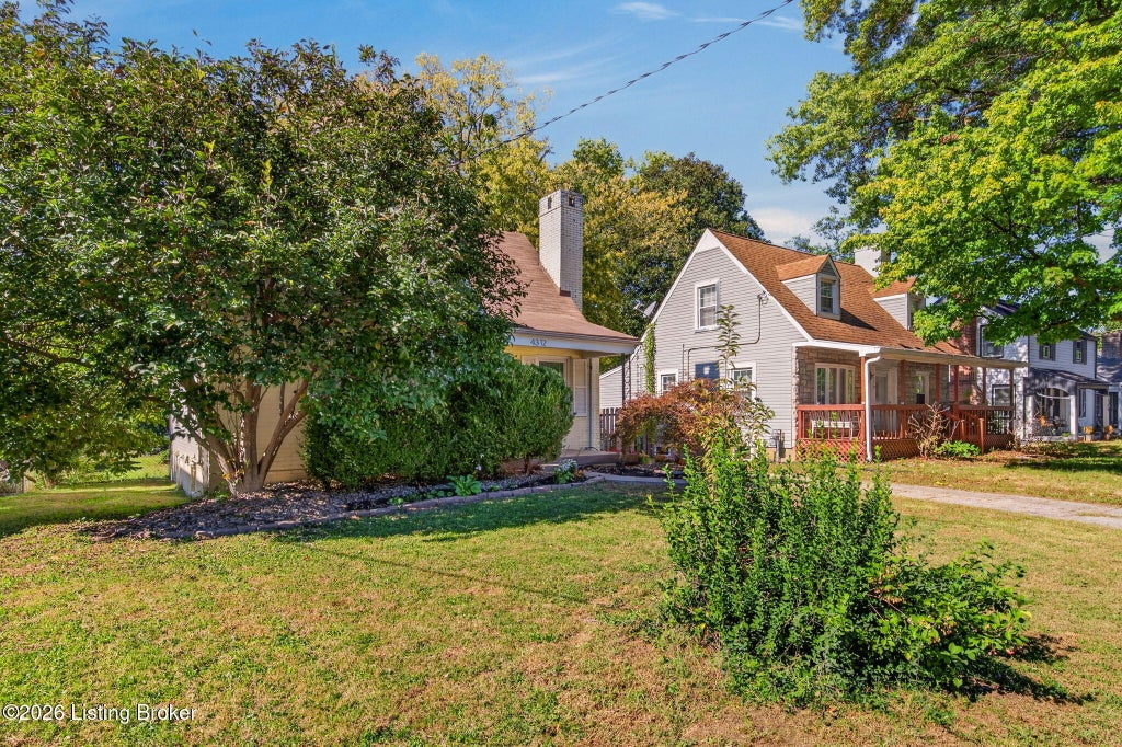 Photo of 4312 S 2nd St, Louisville, KY 40214 (MLS # 1730991)