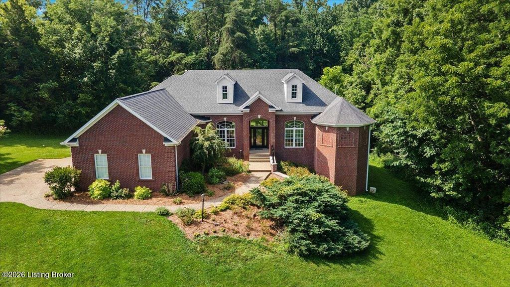 Photo of 17106 Deer Crossing Trail, Louisville, KY 40023 (MLS # 1723045)