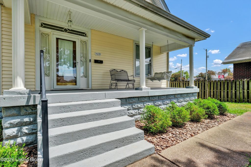 Photo of 4633 S 3rd St, Louisville, KY 40214 (MLS # 1719709)