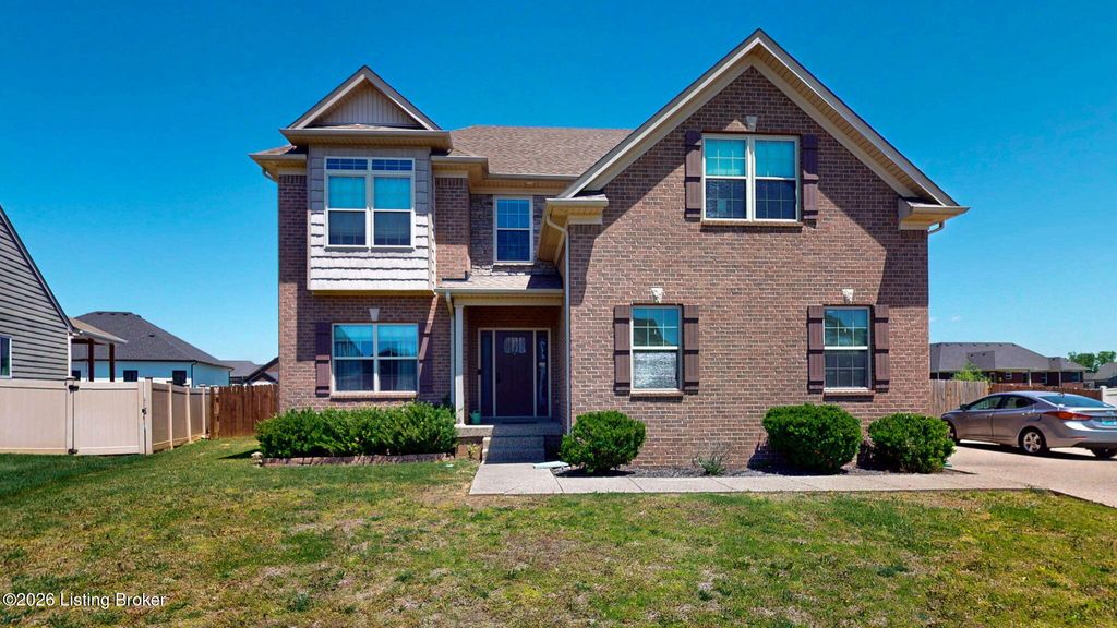 Photo of 144 Highland Ridge Ct, Mt Washington, KY 40047 (MLS # 1717766)