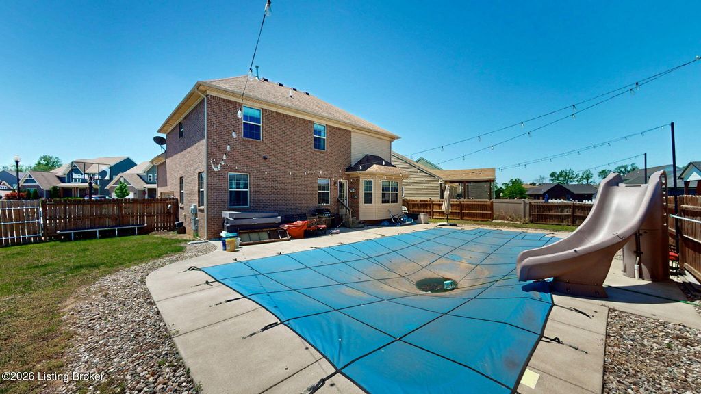 Photo of 144 Highland Ridge Ct, Mt Washington, KY 40047 (MLS # 1717766)