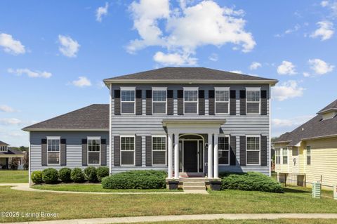 Photo of 141 S River Crest Crst, Mt Washington, KY 40047 (MLS # 1704443)