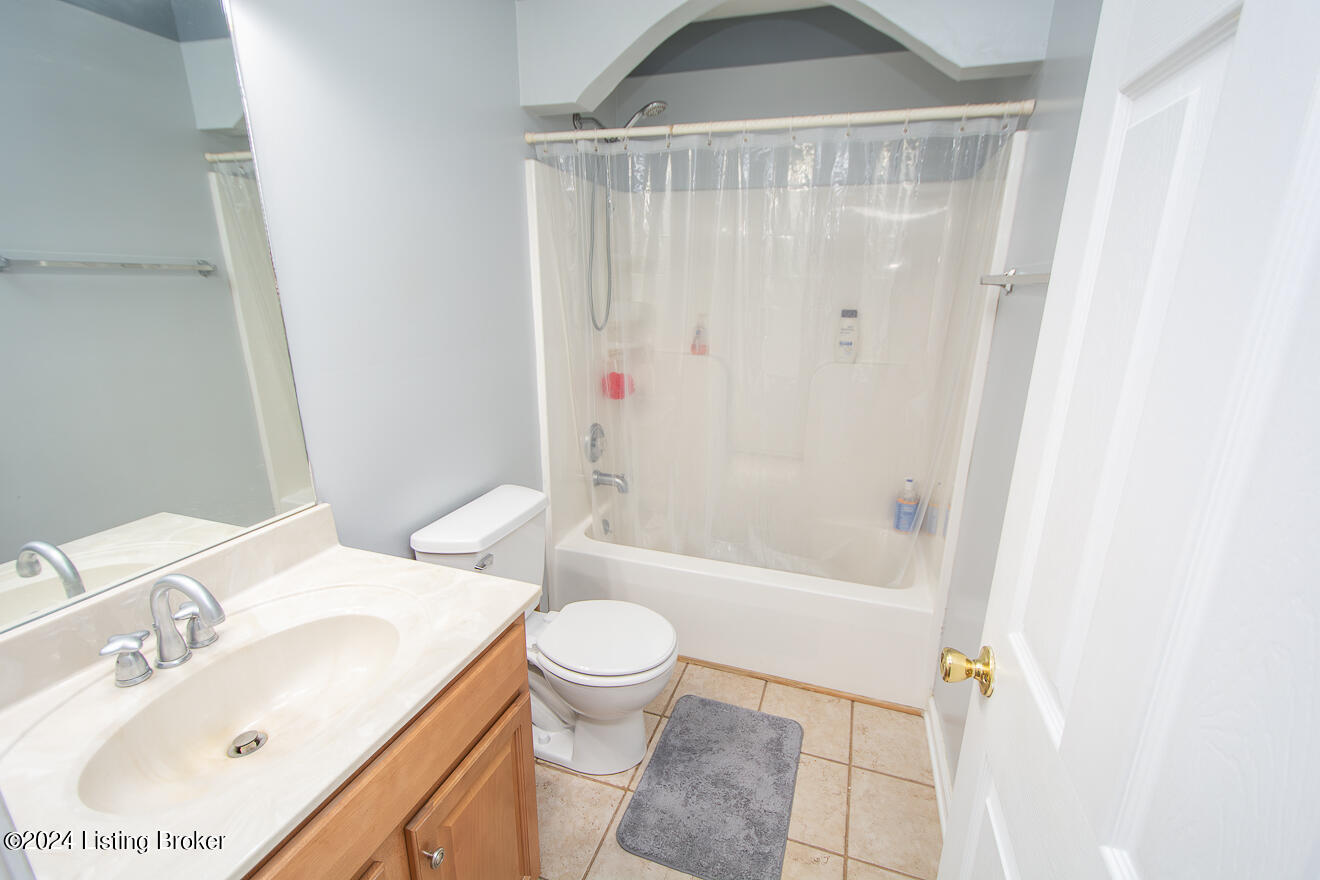 258 River Edge Dr, Shepherdsville, Kentucky image 32