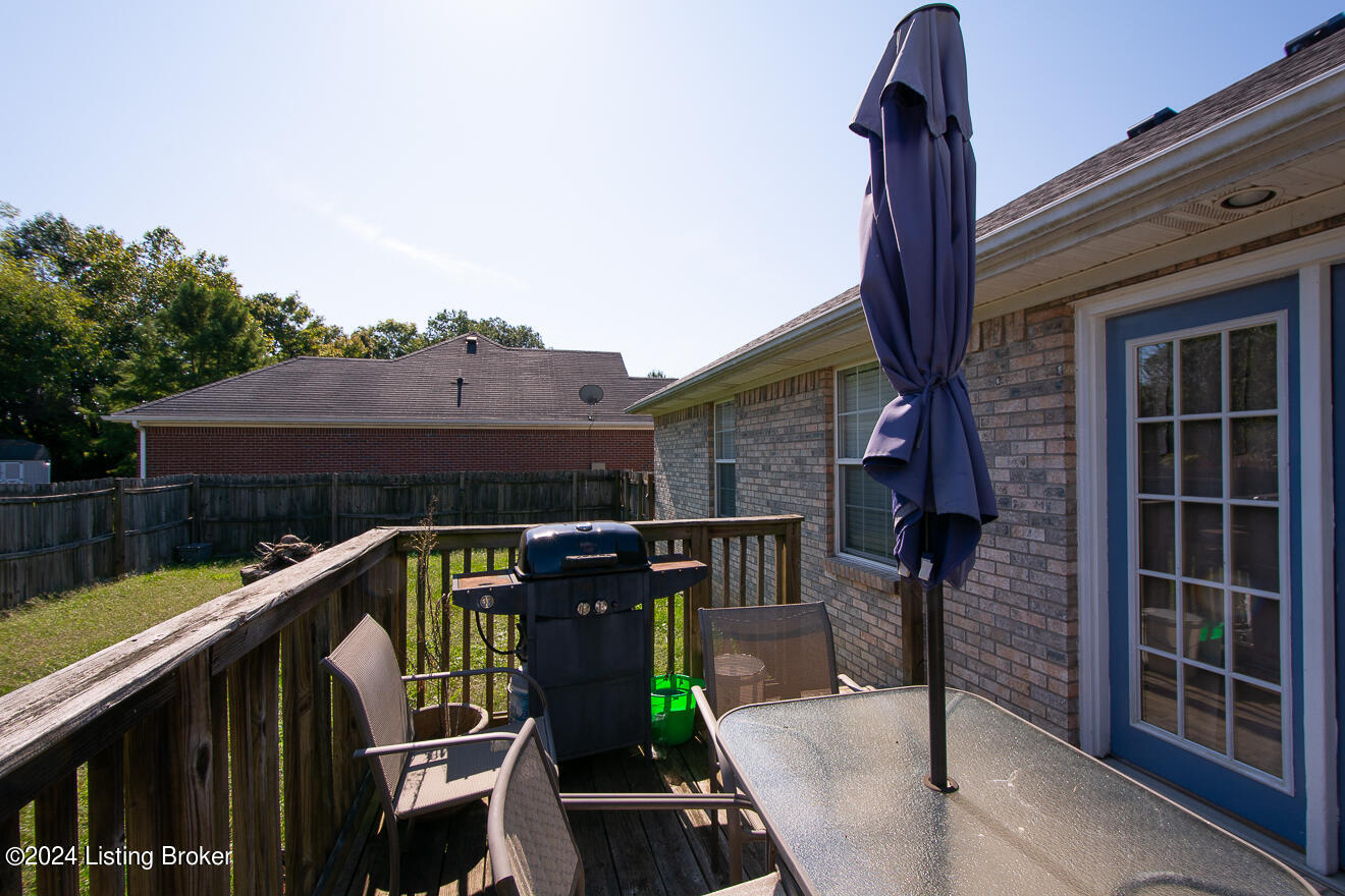 258 River Edge Dr, Shepherdsville, Kentucky image 37