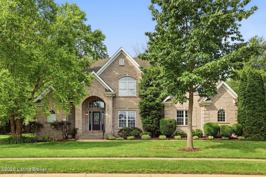 Photo of 3600 Oak Vista Plc PL, Louisville, KY 40245 (MLS # 1718831)