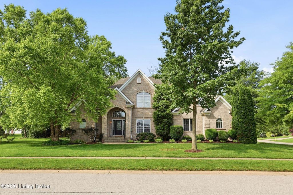 Photo of 3600 Oak Vista Plc PL, Louisville, KY 40245 (MLS # 1718831)