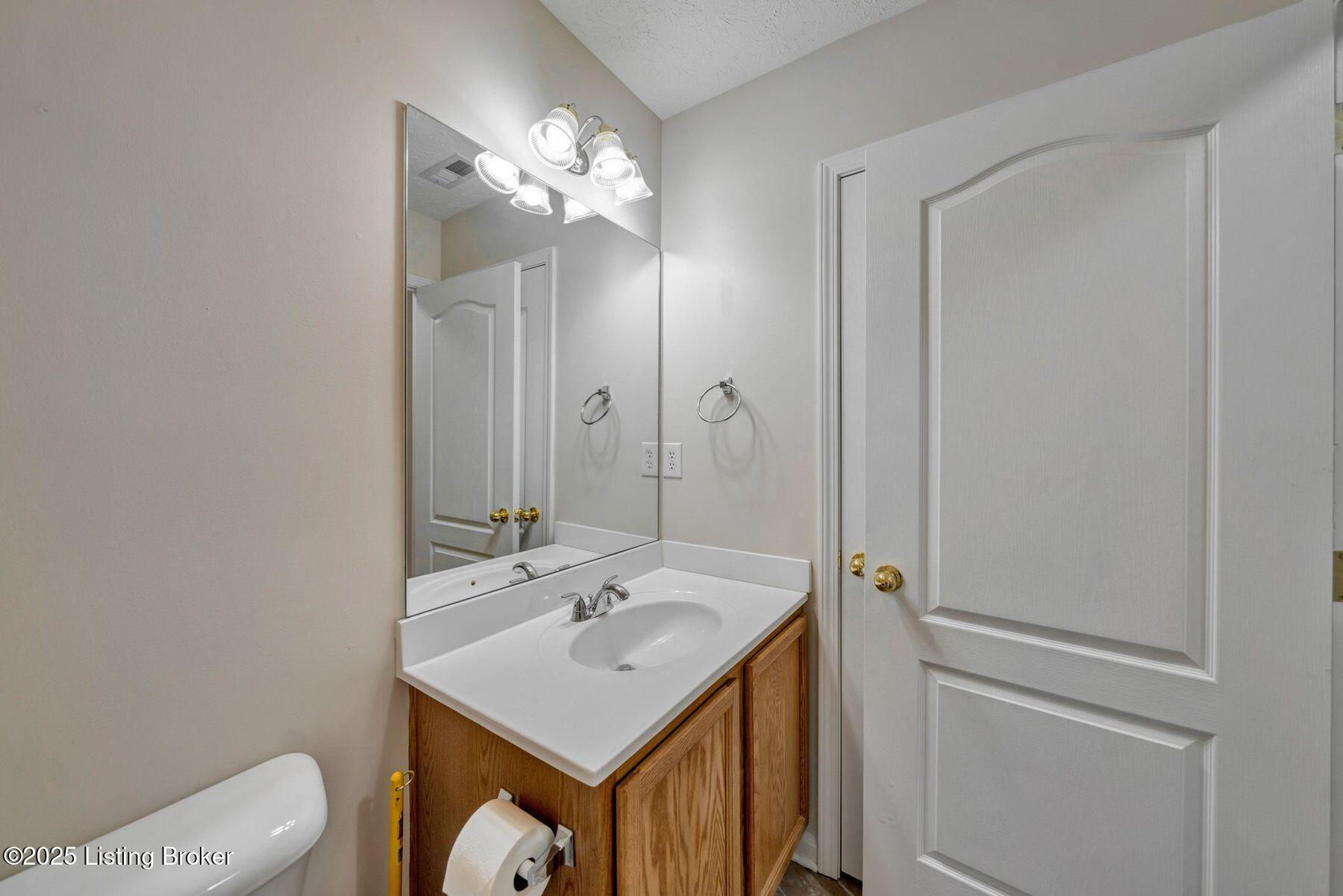 7518 Autumn Pointe Dr, Louisville, Kentucky image 22