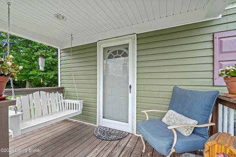 Photo of 115 Gaither Station Rd, Elizabethtown, KY 42701 (MLS # 1711695)