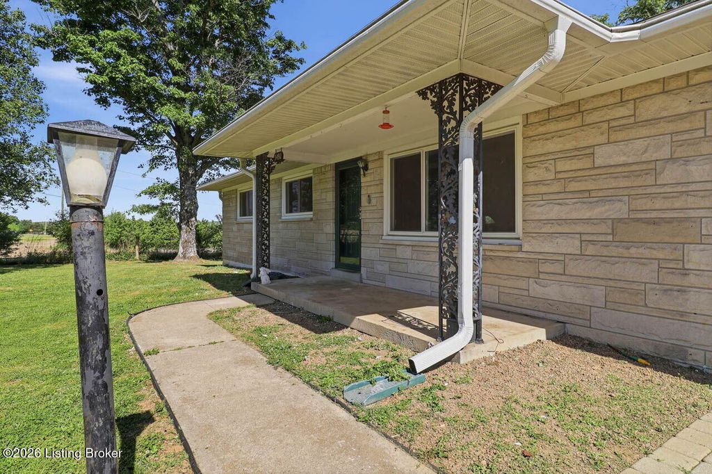 Photo of 3492 Boston Rd, Bardstown, KY 40004 (MLS # 1716228)