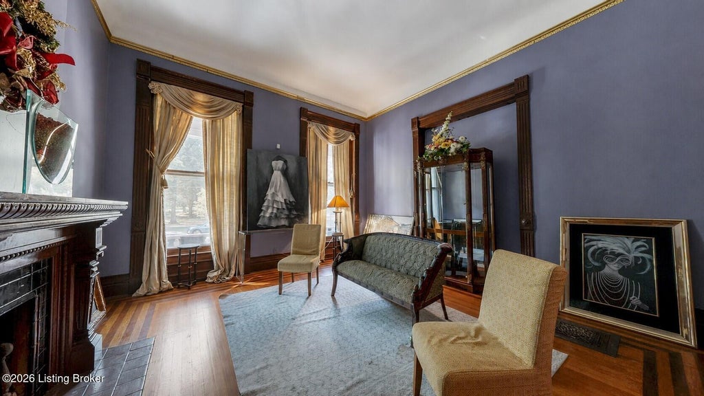 Photo of 1367 S 4th St # B, Louisville, KY 40208 (MLS # 1728459)