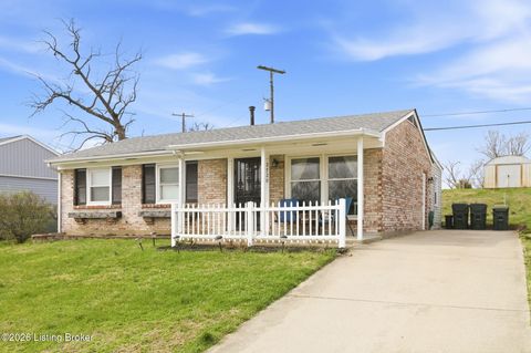 Photo of 2720 Tregaron Ave, Jeffersontown, KY 40299 (MLS # 1711844)