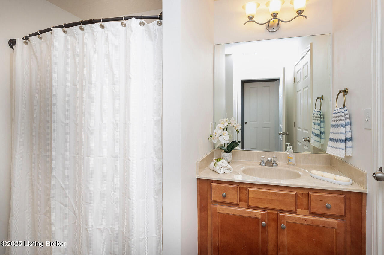 10200 Deer Vista Dr #UNIT 203, Louisville, Kentucky image 20