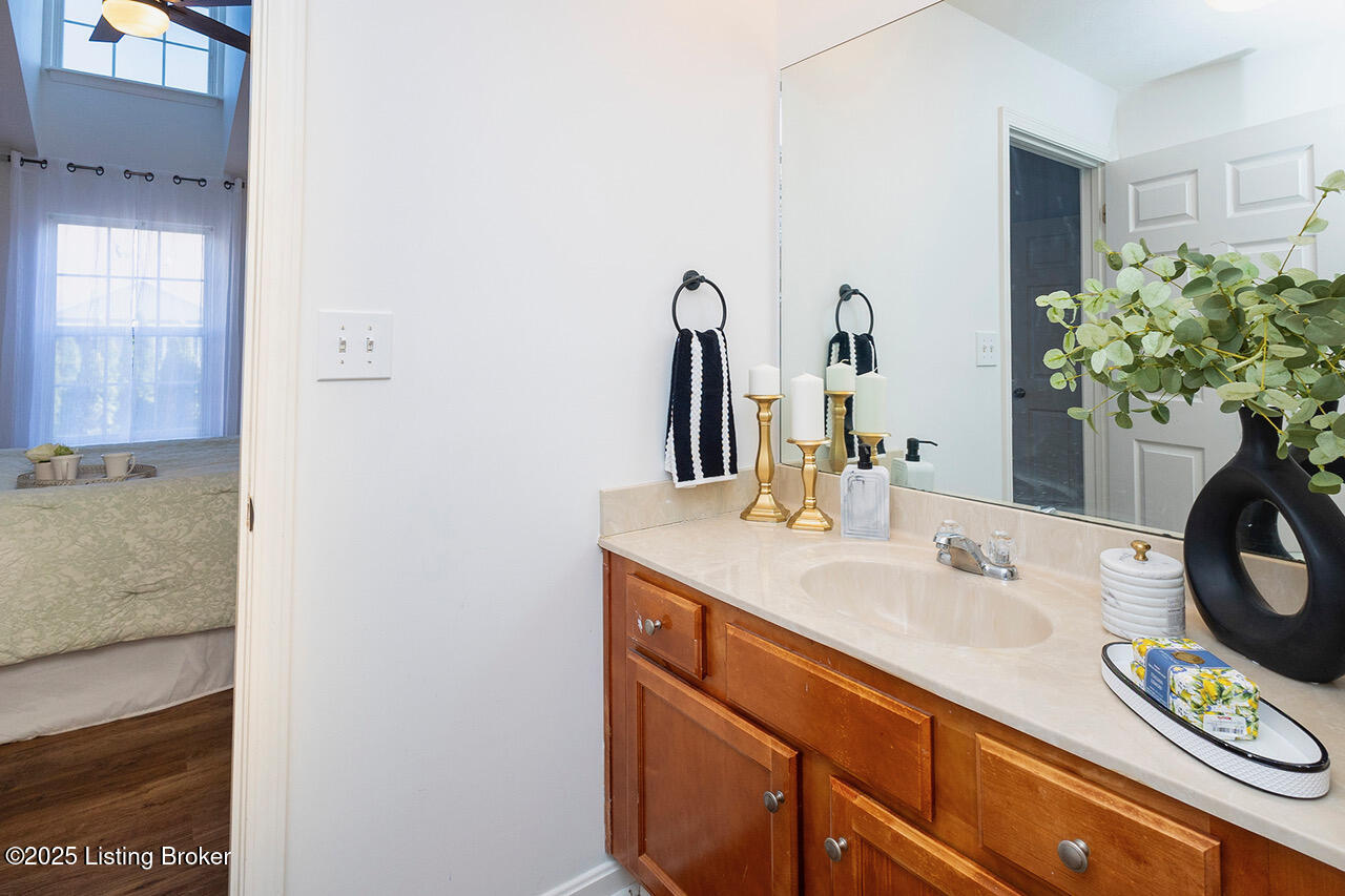 10200 Deer Vista Dr #UNIT 203, Louisville, Kentucky image 17