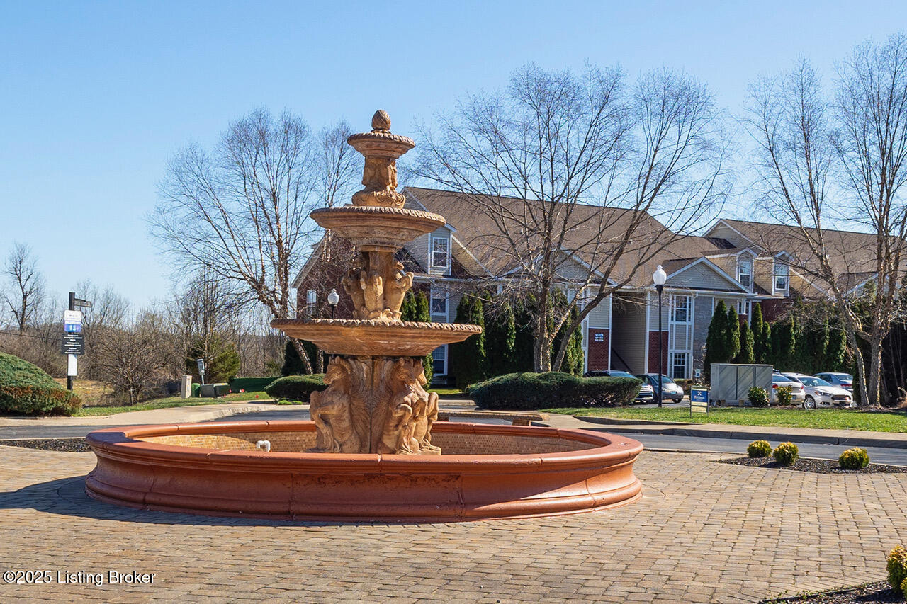 10200 Deer Vista Dr #UNIT 203, Louisville, Kentucky image 3