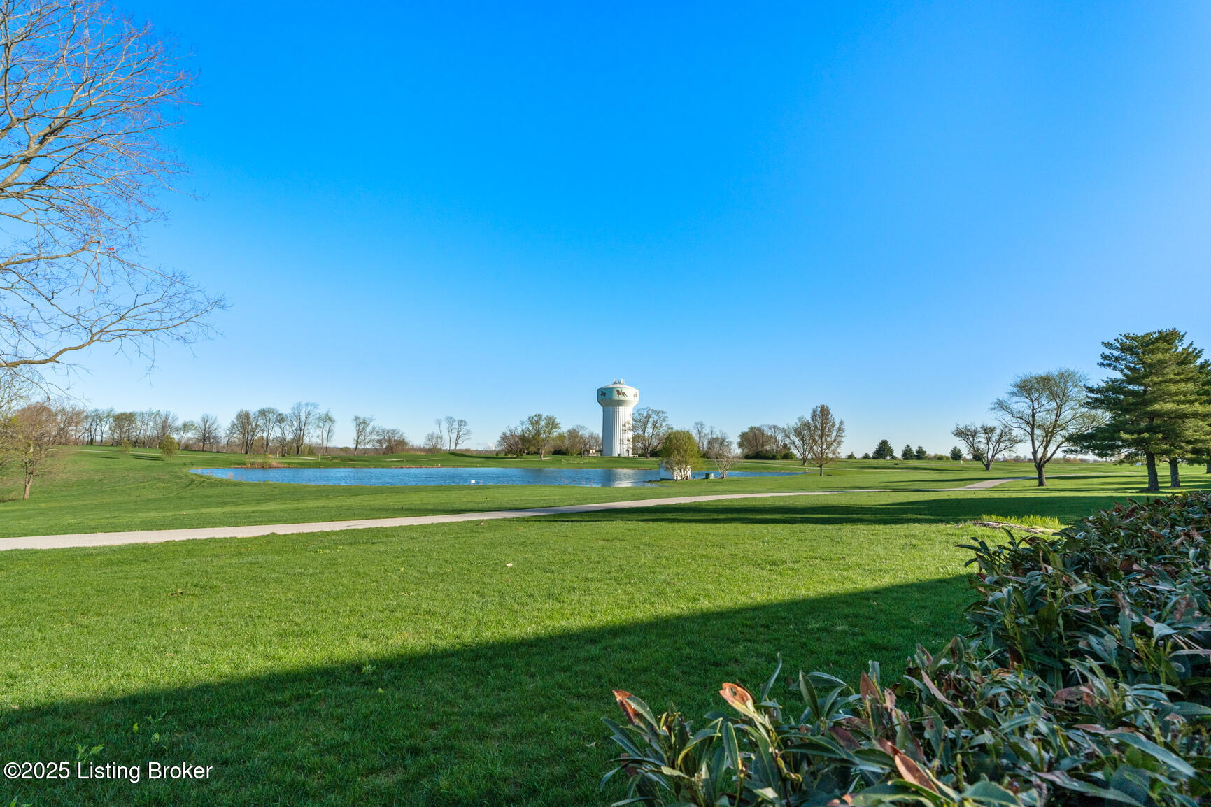 688 Ashbourne Dr, Shelbyville, Kentucky image 35