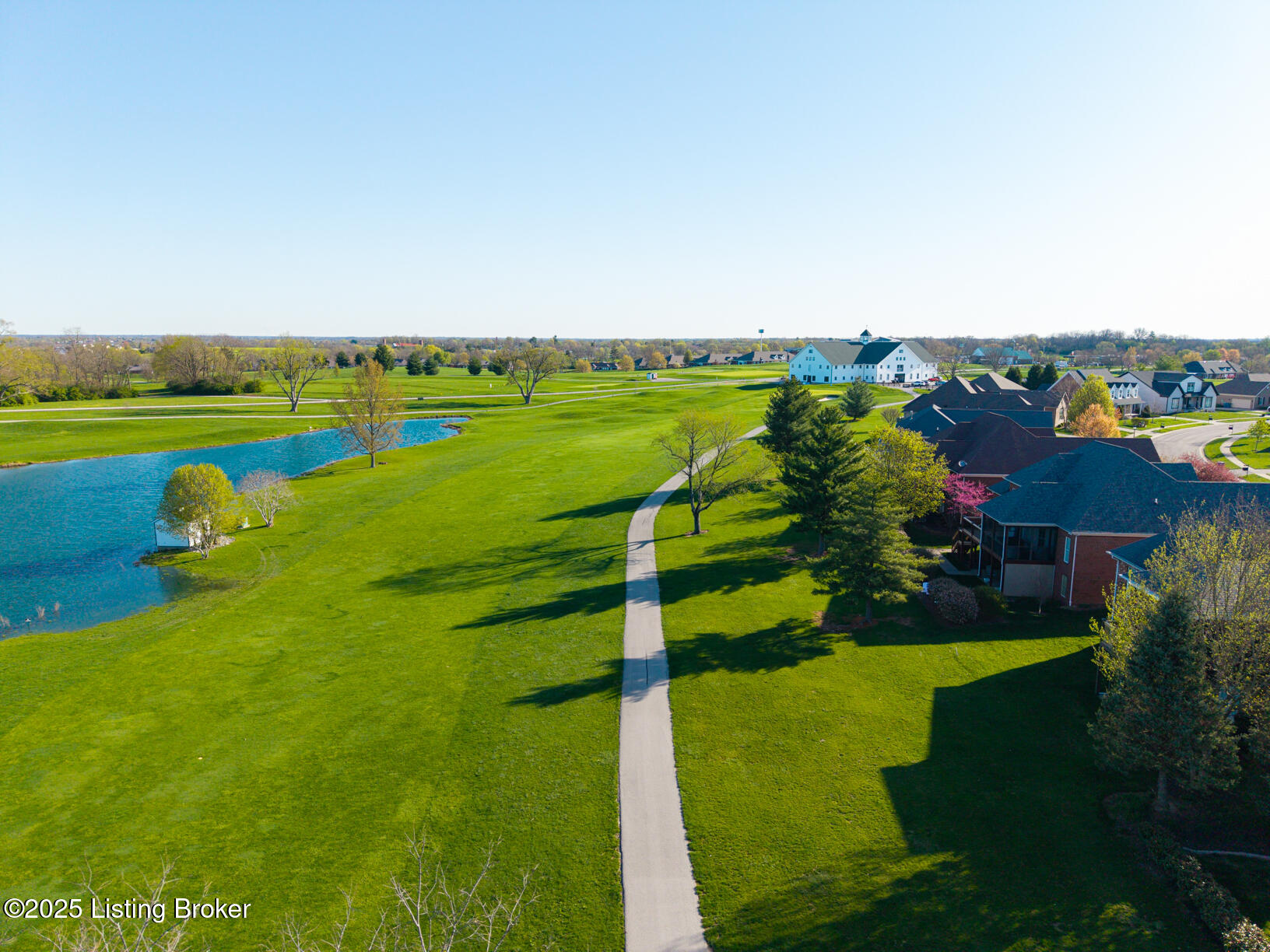688 Ashbourne Dr, Shelbyville, Kentucky image 40