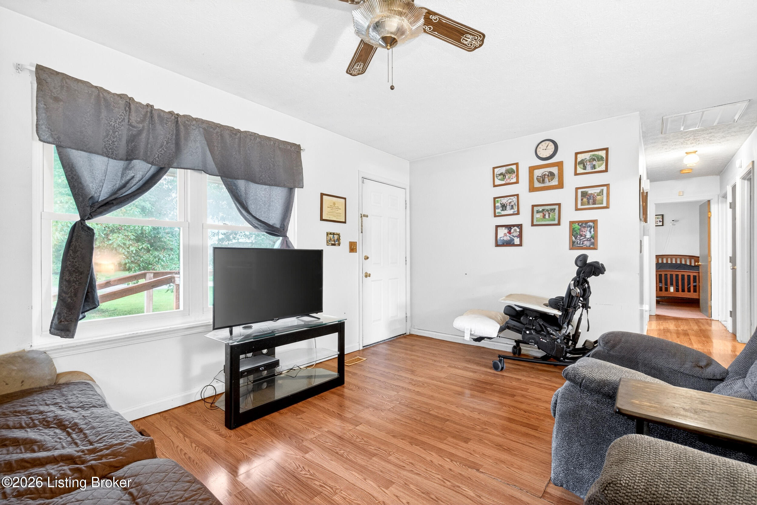 515 Greenfield Cir