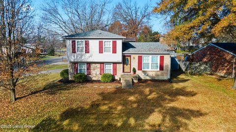 Photo of 8016 Cortland Dr, Louisville, KY 40228 (MLS # 1704320)